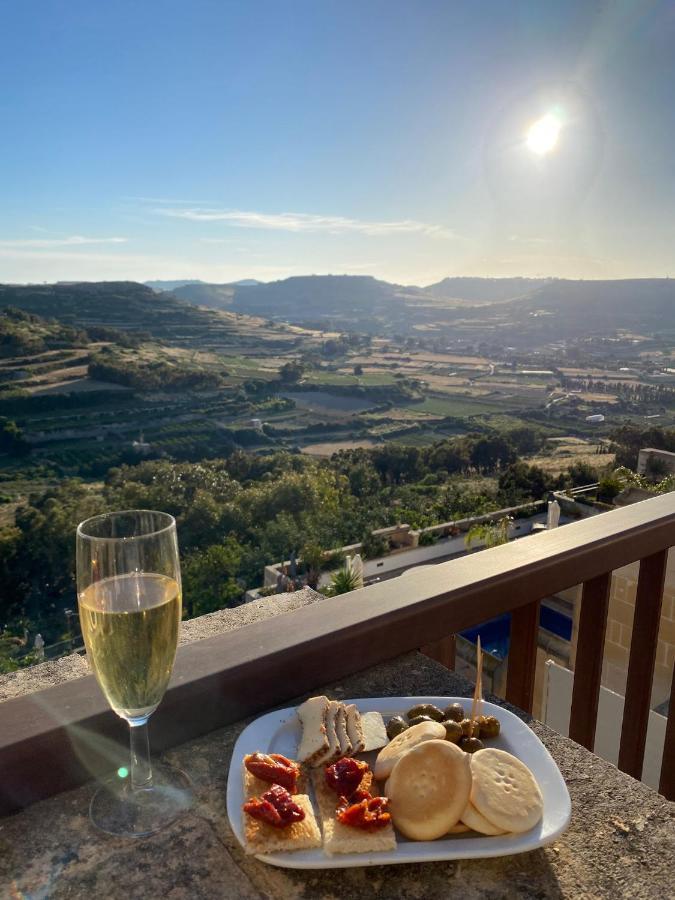 Ta' Giljan B&B Gozo Xagħra Екстериор снимка